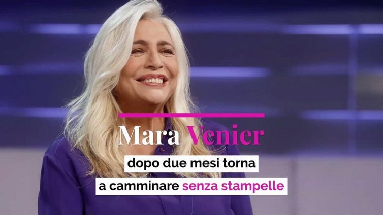 Mara Venier, dopo due mesi torna a camminare senza stampelle