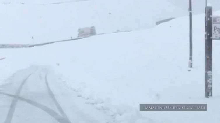 La neve ad agosto a passo dello Stelvio