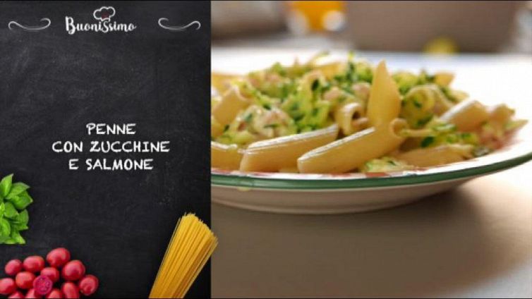 Penne con zucchine e salmone