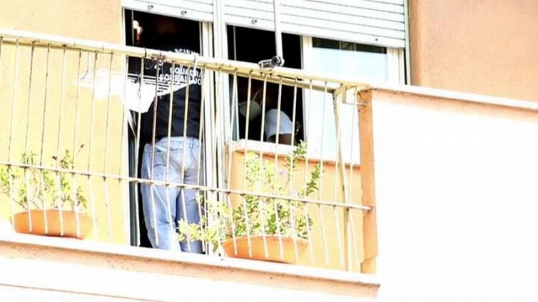 Roma, nonno spara al nipote di 7 anni. La scientifica sul posto