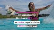 Le vacanze di Barbara D'Urso, tra cucina, bagni in piscina e bikini su Instagram