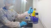 Coronavirus, lo scandalo dei tamponi cinesi: migliaia i kit falsi positivi