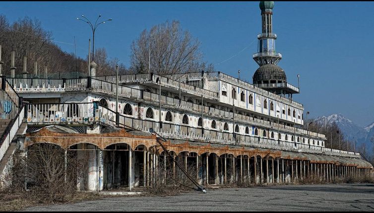 Consonno, la Disneyland fantasma della Lombardia