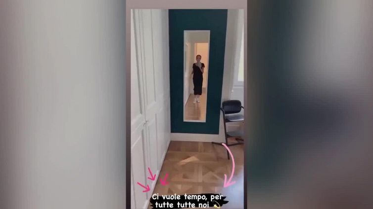 Giorgia Palmas: condivide su Instagram il suo messaggio alle donne dopo il parto:“Ognuno ha i suoi tempi”
