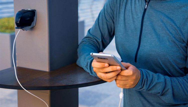 Smartphone, il trucco far durare di più la batteria