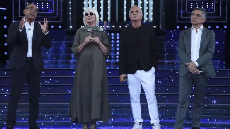 ‘Tale e Quale Show’, la finalissima: Alessandro Siani giudice