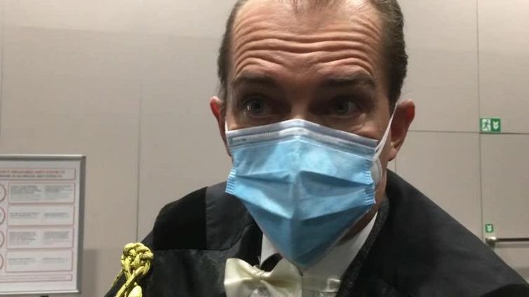 Aggravamento per Berlusconi, il legale: "Condizioni severe"