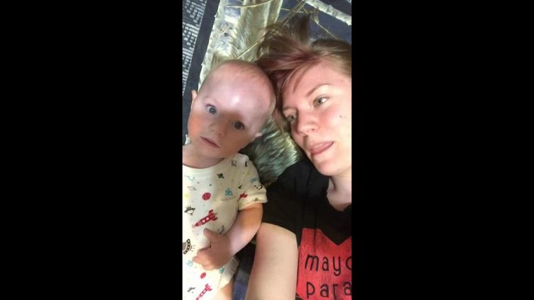 Madre e figlio imitano Chewbecca di Star Wars