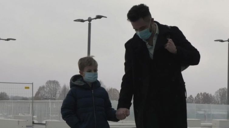 "Torneremo ad abbracciarci": gli auguri di Natale della Guardia di Finanza