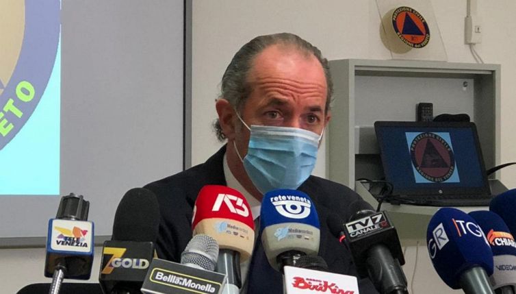 Covid, Veneto in zona arancione moderata: ordinanza di Zaia