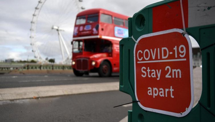 Covid, nuova variante inglese: cosa sappiamo