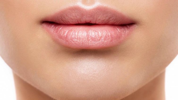 Covid, chi ha difetti di pronuncia lo diffonde di più? Parla Ilaria Capua