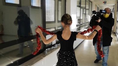 Covid, trio di musicisti suona per i ricoverati nell'ospedale di Potenza