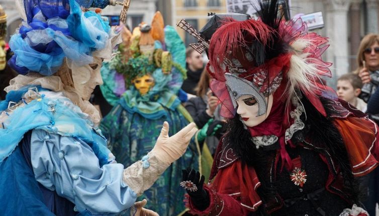 Carnevale 2021, il calendario sulla chiusura delle scuole