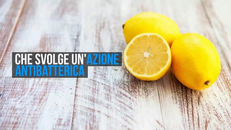 Come eliminare la polvere dai mobili? Usa l'aceto di vino