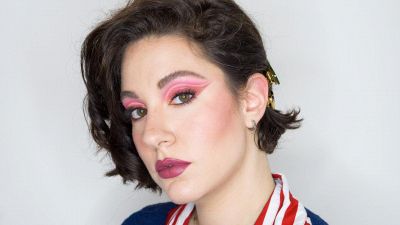 Trucco cut crease eyeliner rosa e rosso