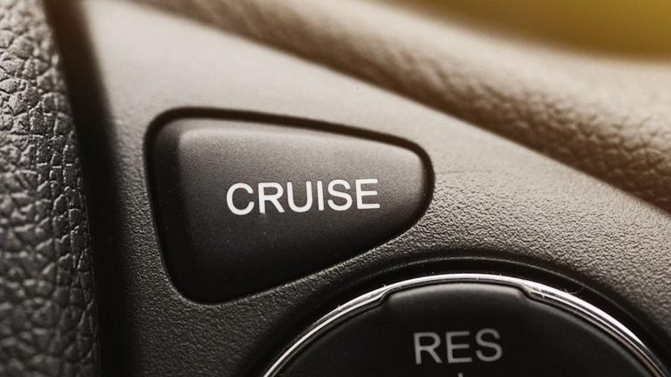 Cos'è e come funziona il cruise control