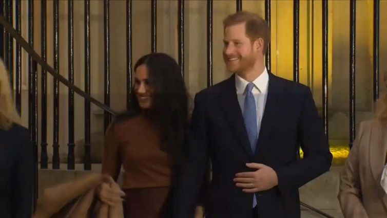 Meghan Markle e Harry, il divorzio dalla Corona è definitivo