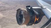 Aereo perde pezzi sulle case: il motore Boeing 777 esplode in volo
