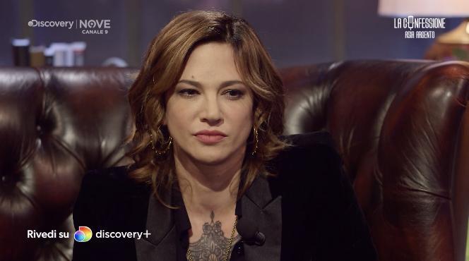 La Confessione, Asia Argento parla delle violenze subite dalla madre