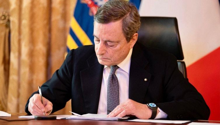 Governo Draghi, Ristori 5 accantonato: arriva il dl Sostegno