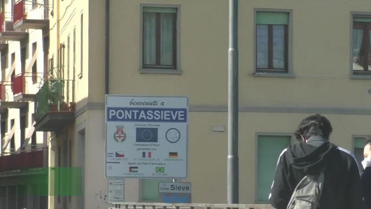 Pontassieve abolisce la tampon tax, la farmacia comunale toglie l'iva agli assorbenti