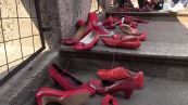 8 marzo, le scarpette rosse sul Ponte Alda Merini