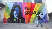 Usa, spuntano murales di Kamala Harris e Amanda Gorman per le vie di Washington