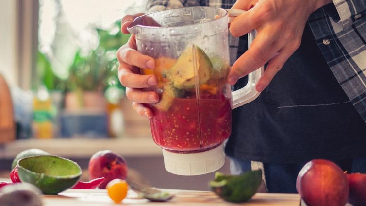 Sprechi alimentari, come ridurli in cucina