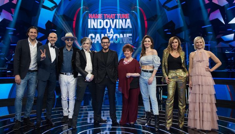 Enrico Papi in tv con la seconda edizione di ‘Name That Tune’