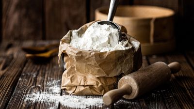 Farina, trasformala così in terra edibile per i bambini