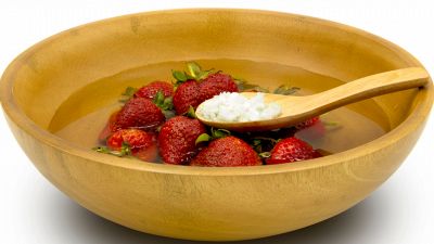 Come rimuovere i pesticidi da frutta e verdura