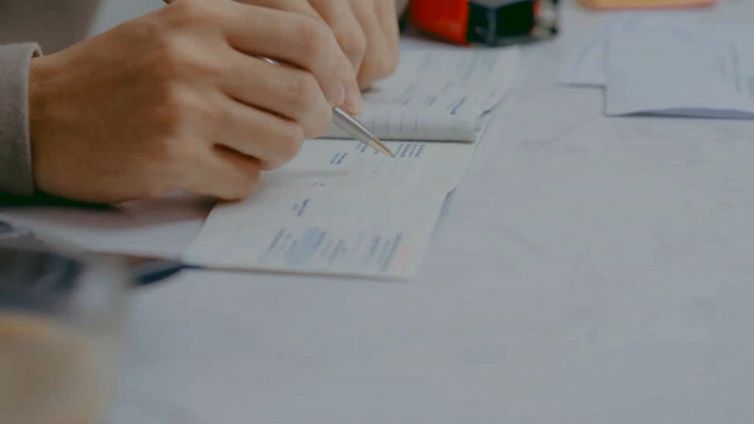 Conto cointestato, cosa succede in caso di decesso