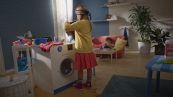 "I bambini ci imitano": Indesit e la campagna #DoItTogether