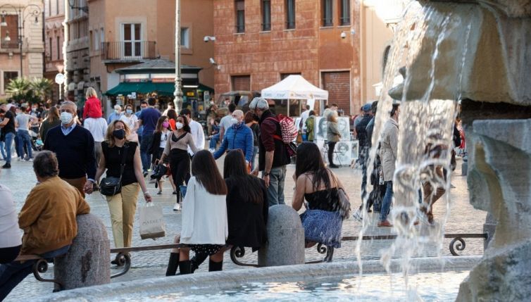 Valle D'Aosta in zona arancione e tutte le altre zone rosse locali