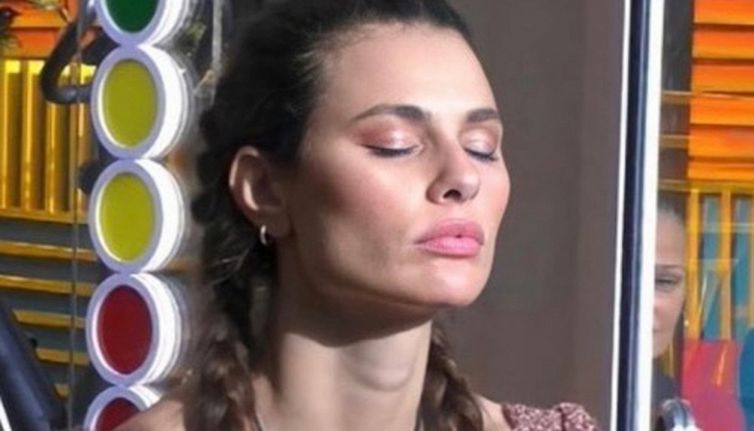 Dayane Mello, lutto per la modella: morta la madre Ivone