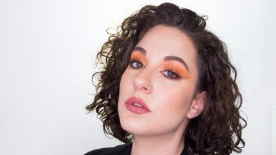 Trucco terracotta, un makeup caldo perfetto per occhi verdi