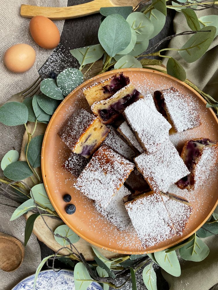 Cubotti di Torta allo Yogurt e Mirtilli Senza Glutine