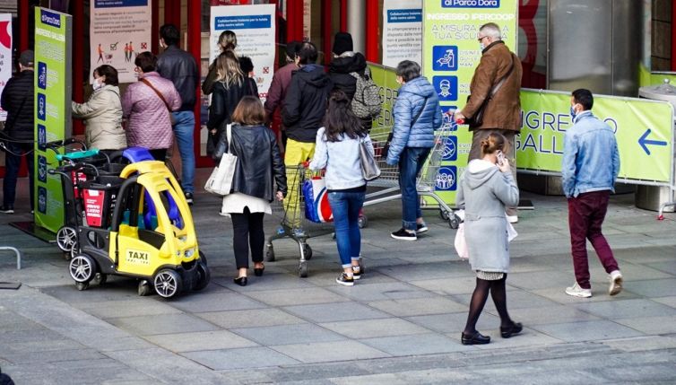 Festa della Repubblica, quali sono i negozi e supermercati aperti