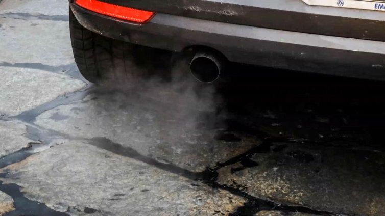 Stop auto diesel e benzina in Ue: da quando non potranno più circolare