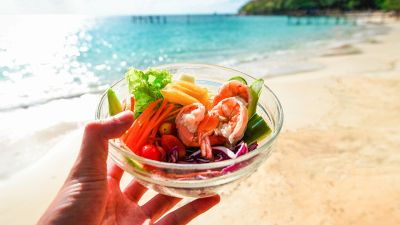 Cibi da spiaggia, cosa mangiare per non ingrassare