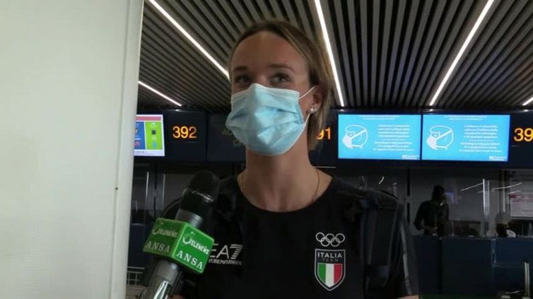 Tokyo, gli azzurri del nuoto, della vela e del canottaggio partono da Fiumicino