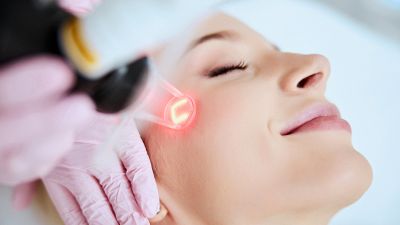 7 trattamenti estetici da evitare d’estate
