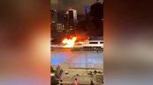Incendio sullo yacht: panico a bordo