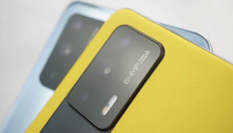 realme GT: smartphone top che costa la metà