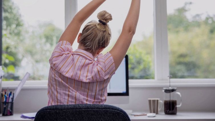 Quanto devi allenarti dopo una giornata davanti al pc
