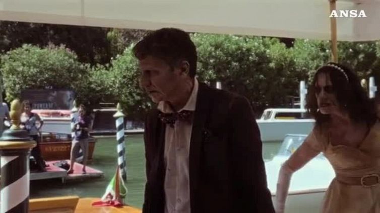 Festival di Venezia, gli zombie di 'The Walking Dead' invadono l'imbarcadero