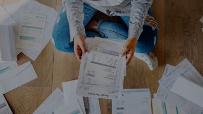 Bollette, come leggerle: le 7 voci da conoscere per non farsi truffare