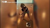 Britney Spears, spiata perfino in camera da letto