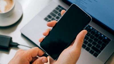 6 errori da evitare quando mettete lo smartphone in carica